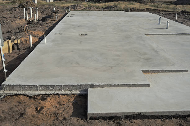 Best Concrete Driveway Installation  in Lauderdale Lakes, WI